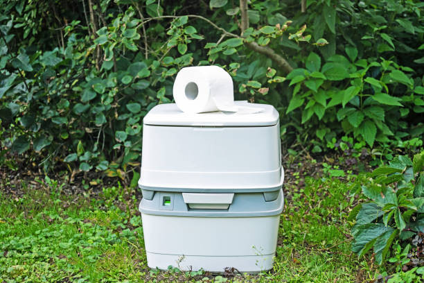 Portable Toilet Options We Offer in Lake St Louis, MO